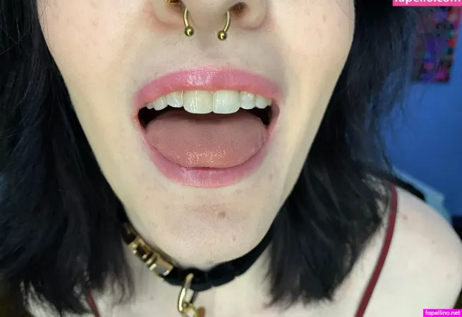 AnnieDro, annie_dro, https: Leaked OnlyFans Pics - 50 Nudes | FansGoneWild