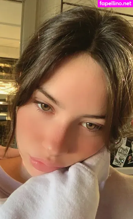 gracieabrams Leaked OnlyFans Pics - 423 Nudes FansGoneWild