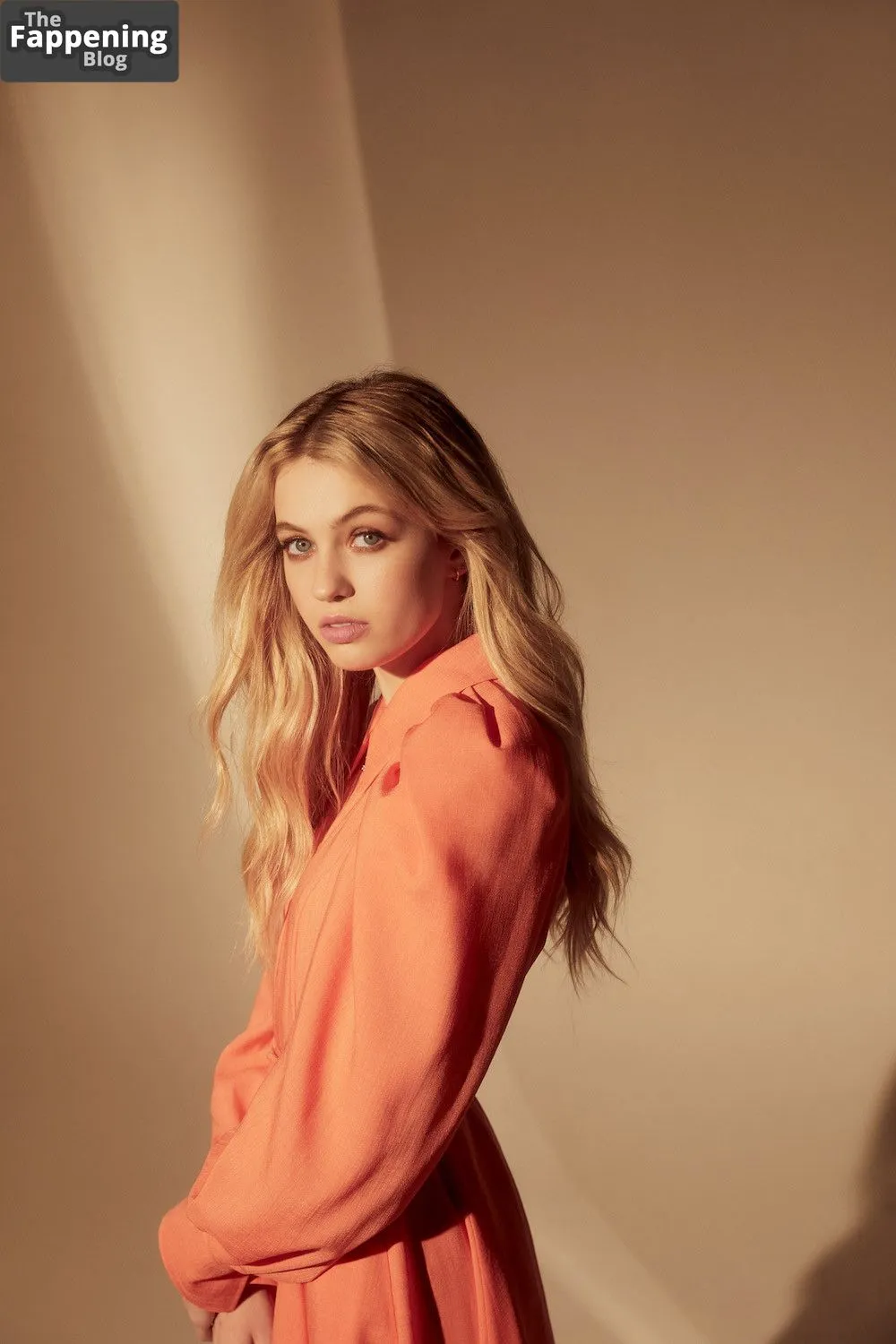 Olivia Scott Welch Sexy (9 Photos)
