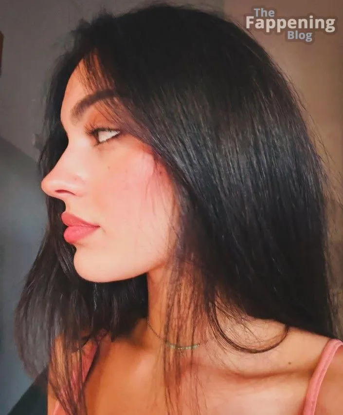 Chiara Giannuzzi Sexy Collection (46 Photos)