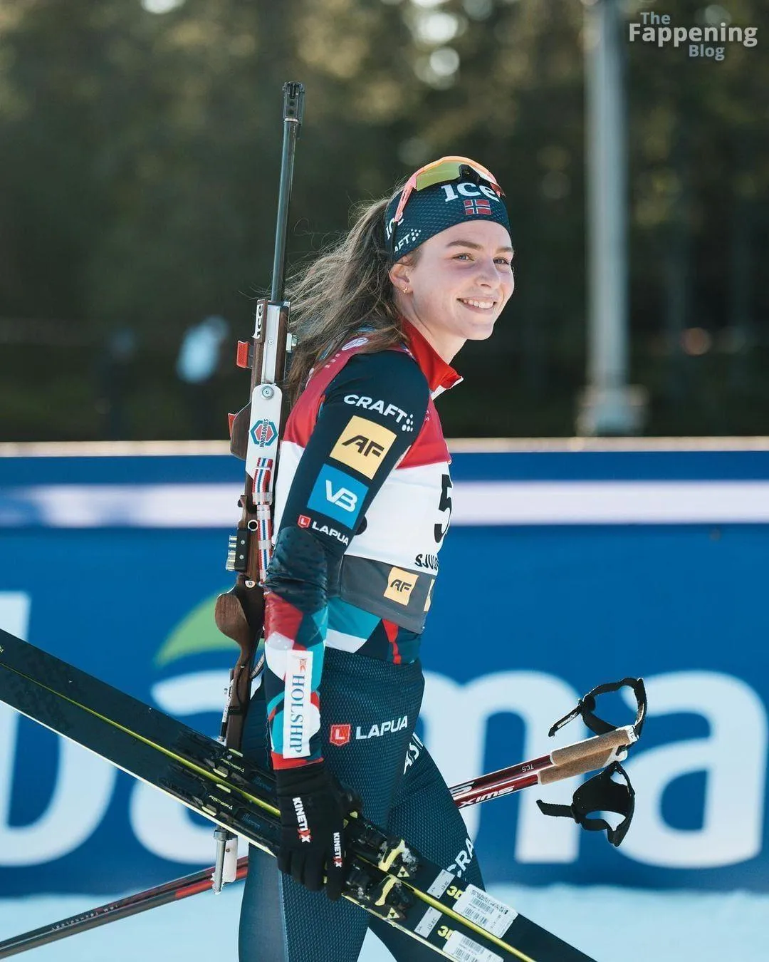 Ida Lien Sexy (6 Photos)