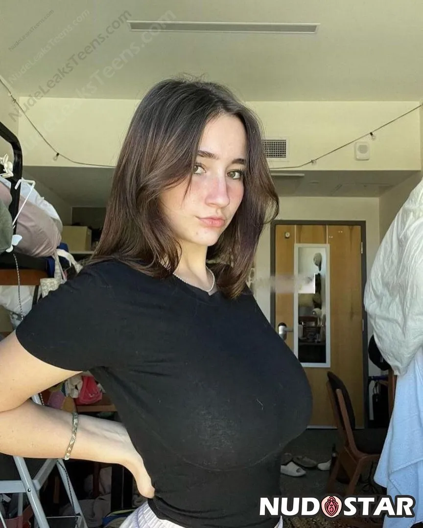 Devon Leaks (18 Photos + 3 Videos)