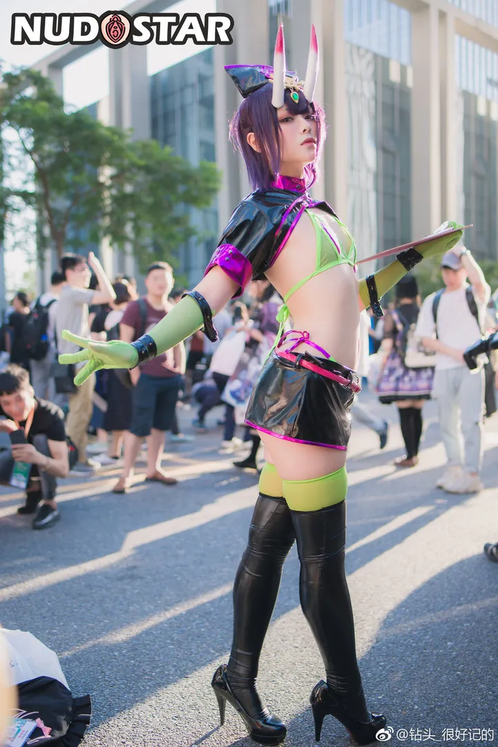 Lilium725 Leaks (19 Photos)