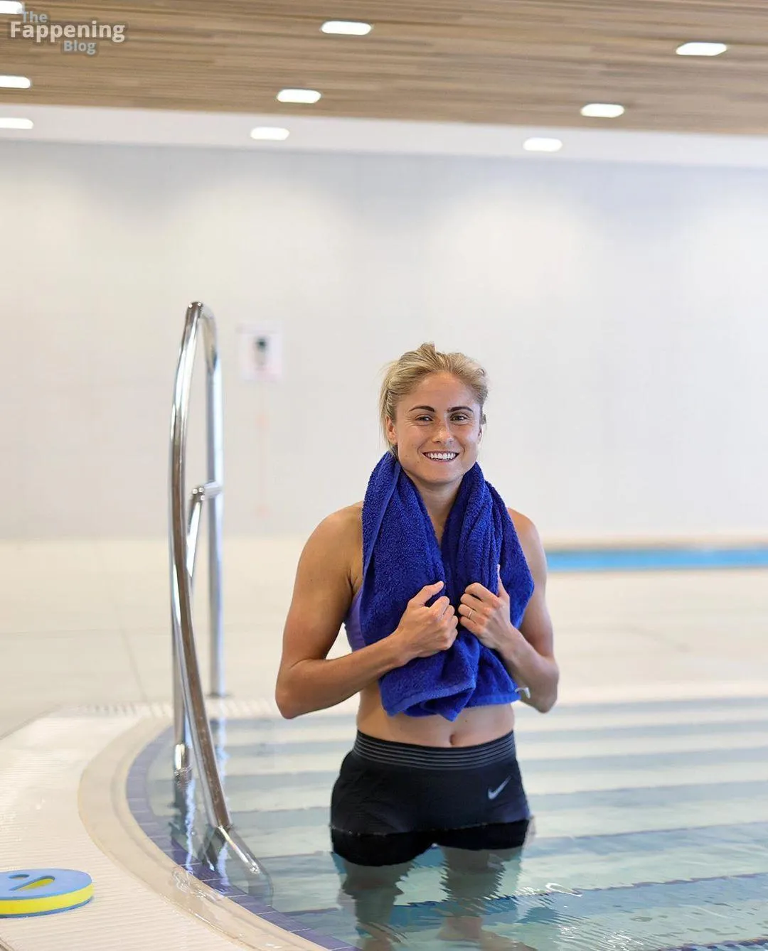 Steph Houghton Sexy (15 Photos)