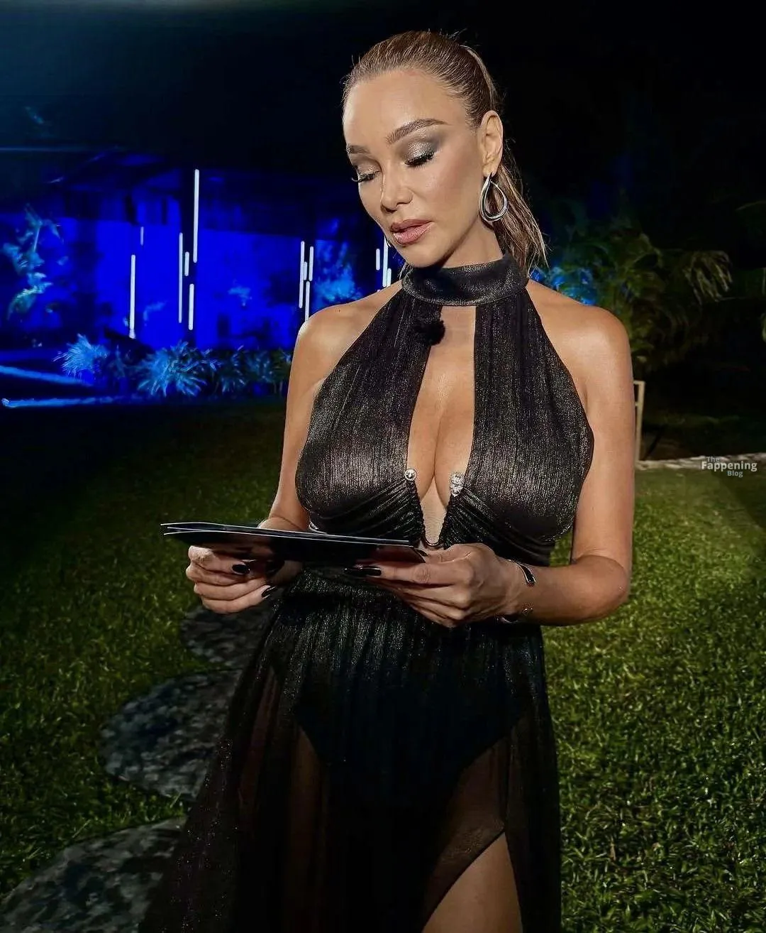 Verona Pooth Sexy (18 Photos)