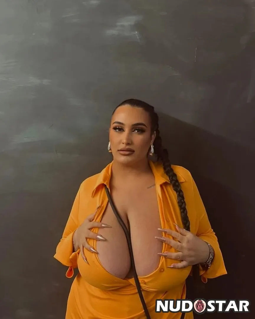 Alessia Barbarossa OnlyFans Leaks (18 Photos)