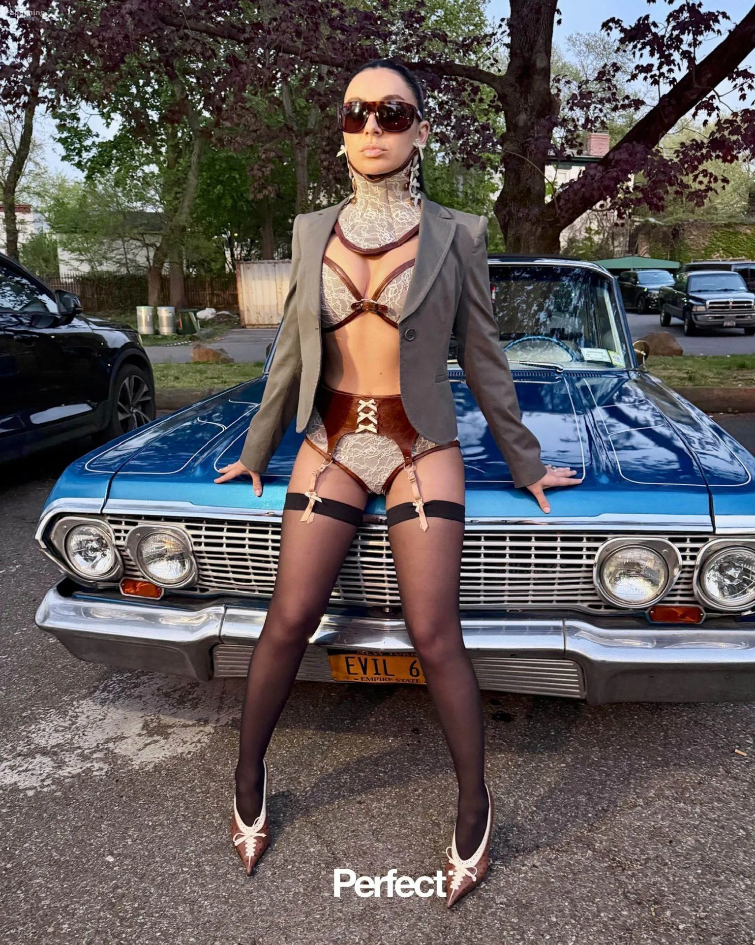 Charli XCX Sexy – Perfect Magazine (4 Photos)