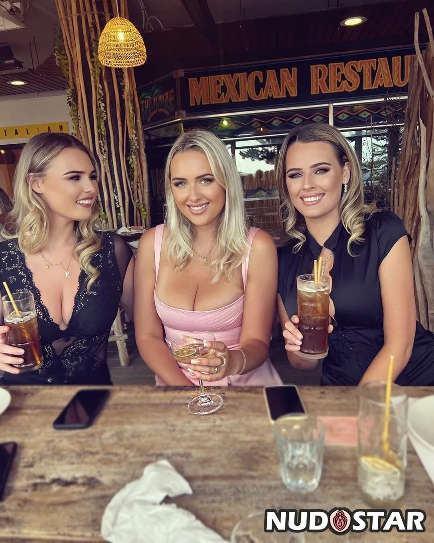 Ruby Lee Coffey Instagram Leaks (14 Photos)