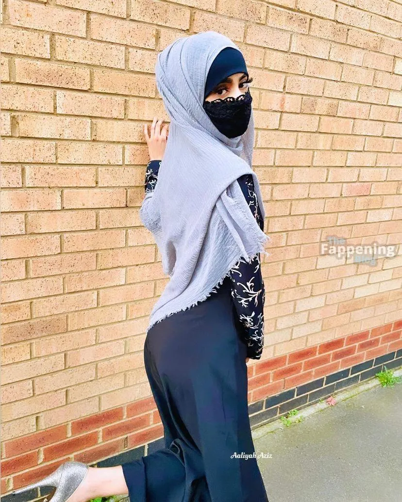 Aaliyah Aziz Nude & Sexy OnlyFans (6 Photos)