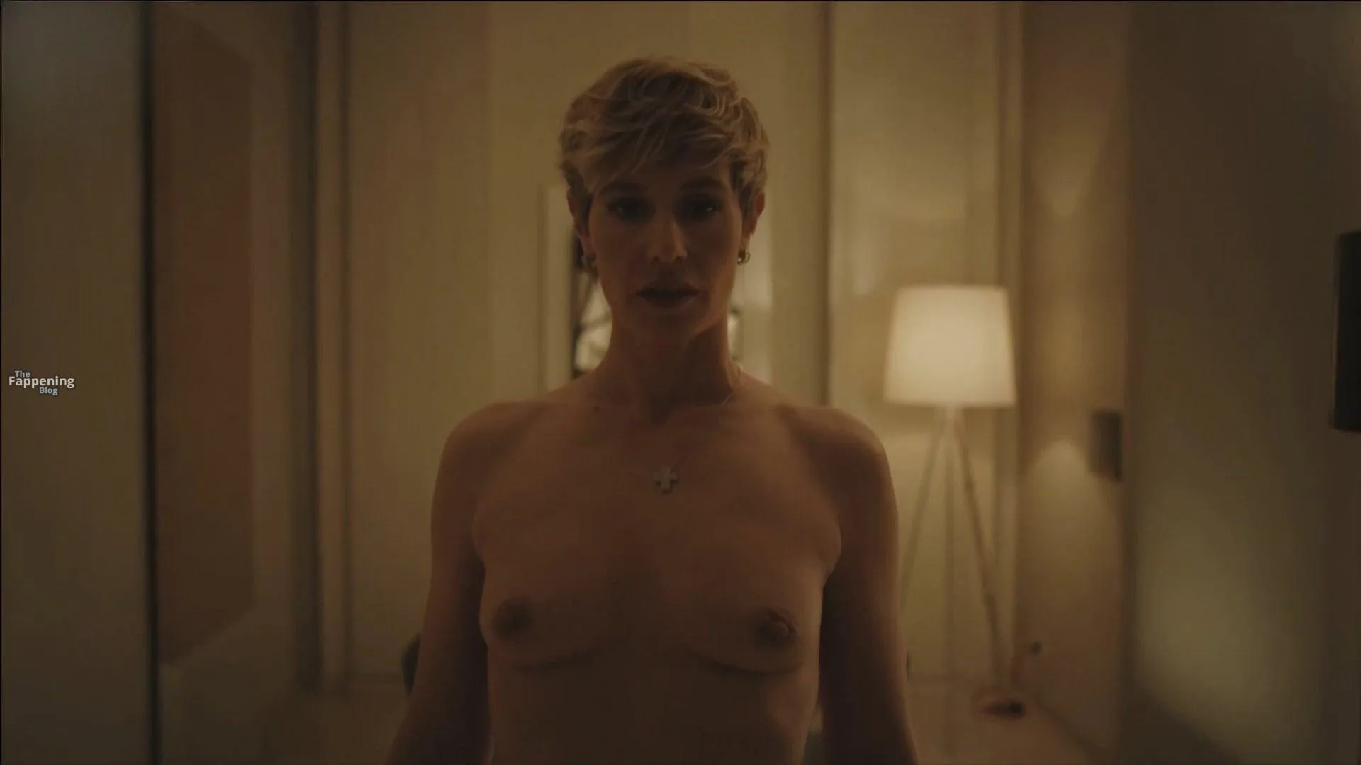 Cecile de France Nude (19 Pics)