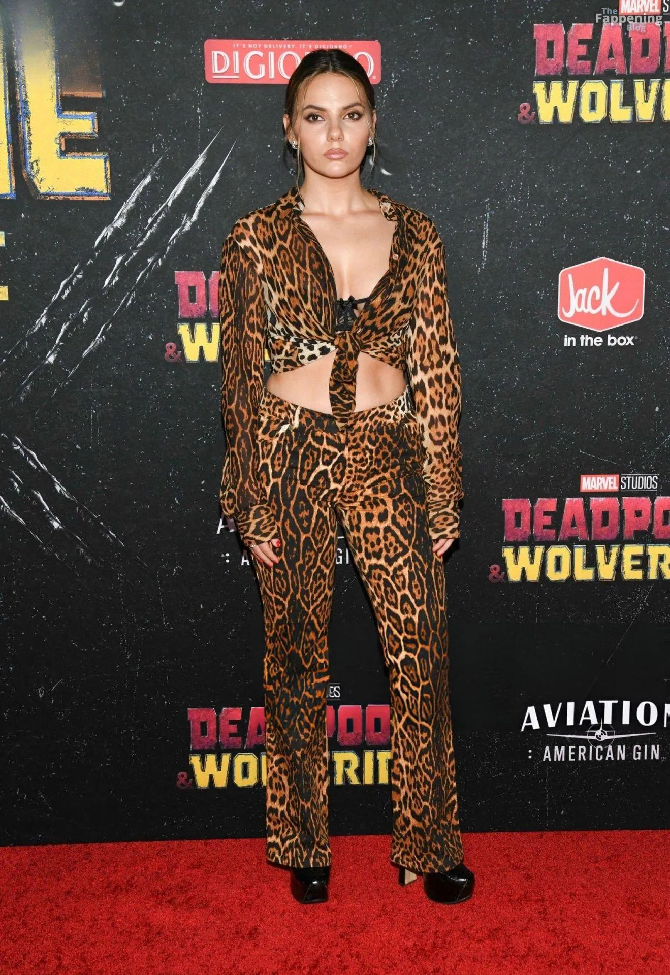Dafne Keen Hot (9 Photos)