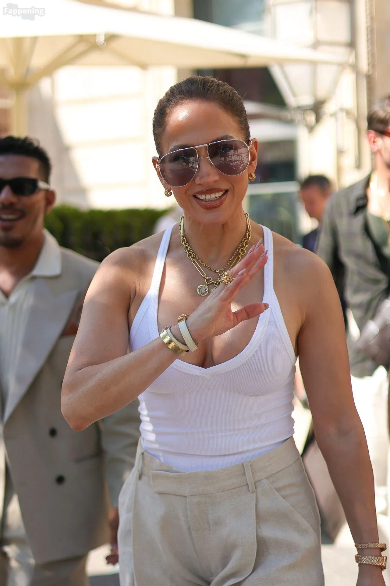 Jennifer Lopez Shows Off Her Nice Cleavage in Paris (72 Photos)