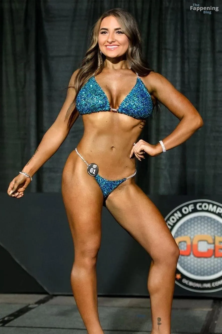 Maria Lucas Sexy (10 Photos)