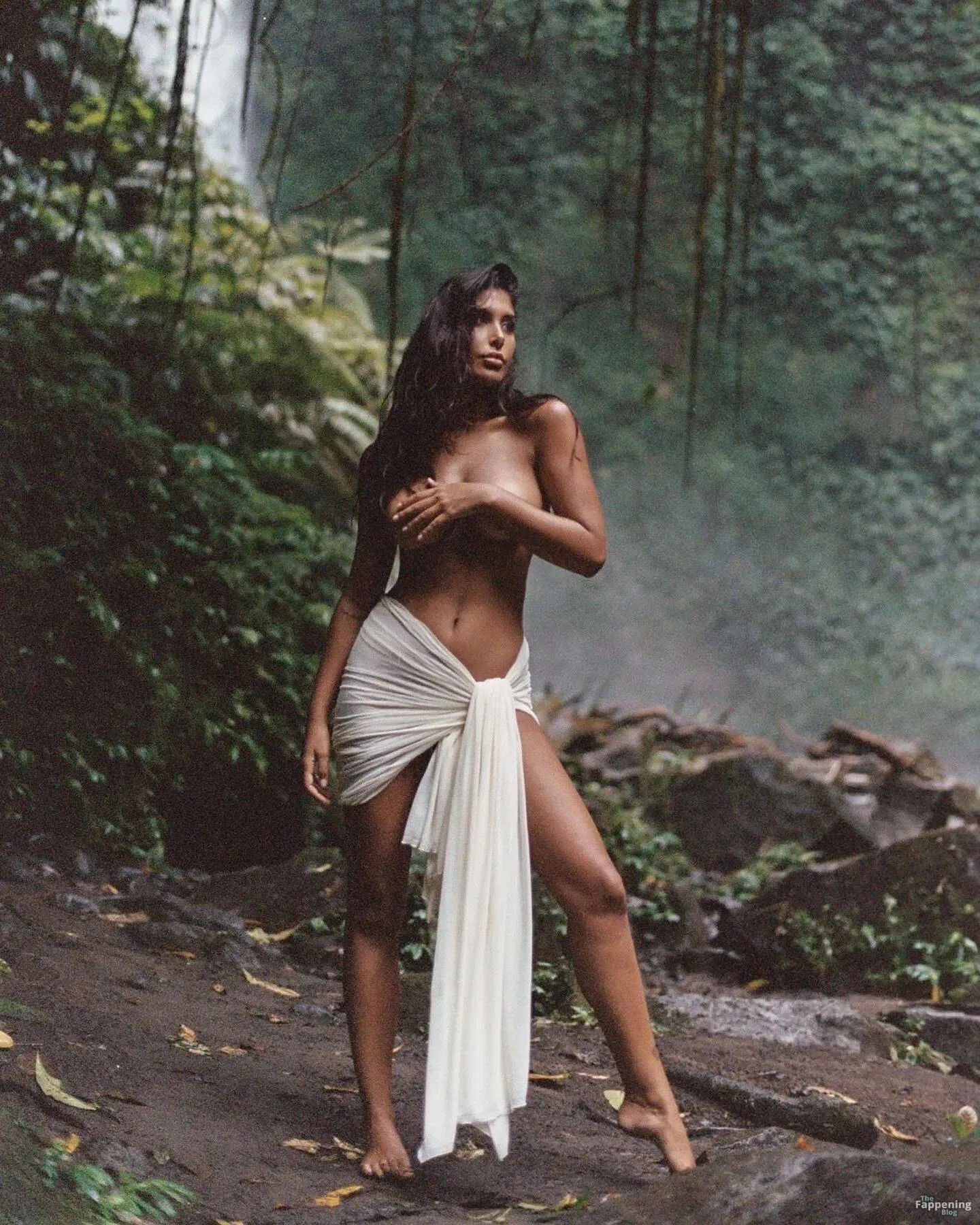 Tatiana Panakal Shows Off Her Nude Body in a New Waterfall Shoot (12 Photos)